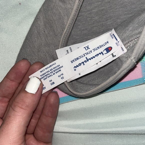 champion sports bra grey & pastel detail🩵🩶💗 - Picture 3 of 4